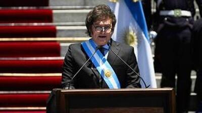 اخراج وزیر کار آرژانتین در برنامه زنده تلویزیونی