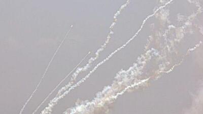 پرتاب بیش از ۱۰۰ موشک از سوی مقاومت لبنان