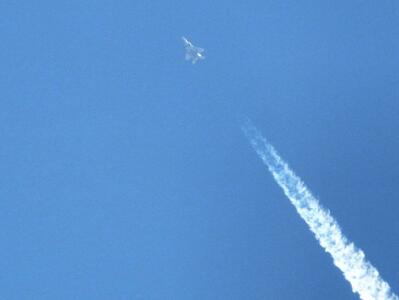 پرواز گسترده جنگنده‌های صهیونیستی بر فراز حریم هوایی لبنان+تصاویر