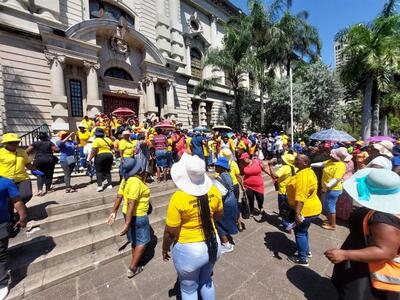 اعتراض مزدی کارکنان پلتفرم‌ تحویل کالا در آفریقای جنوبی