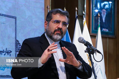وزیر ارشاد: مصلی‌ امام خمینی(ره) باید به تفرجگاه مومنان تبدیل شود
