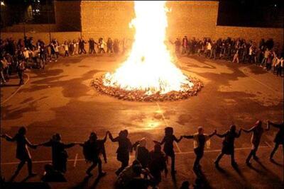 رقص و شادی مردم ارومیه در شب چهارشنبه سوری | رویداد24