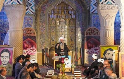عکس/ محفل انس با قرآن در مسجد نصیرالملک شیراز
