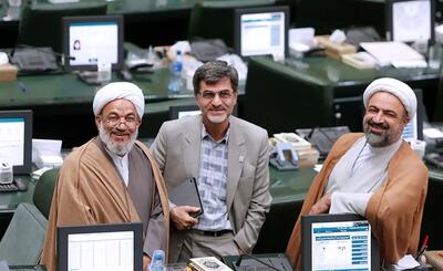 ترامپ در کاخ سفید و تندروهای اصولگرا در مجلس چه بلایی می‌توانند سر ایرانیان بیاورند؟