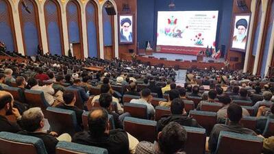 تجلیل از دست‌اندرکاران کنگره ملی ۲۴ هزار شهید پایتخت - روزنامه رسالت