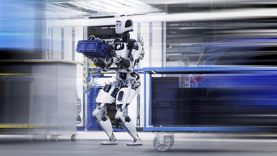 مرسدس ربات‌های انسان‌نما را برای کارهای «تکراری و ساده» در کارخانه خود آزمایش می‌کند