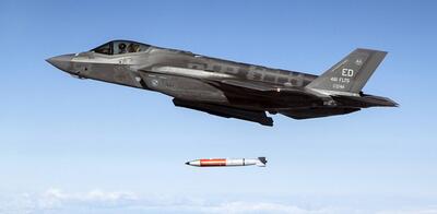 ببینید | لحظه پرتاب بمب اتمی از جنگنده F35 ارتش آمریکا