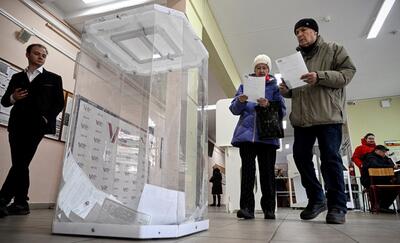تصاویری از رای گیری در انتخابات ریاست جمهوری روسیه | خبرگزاری بین المللی شفقنا