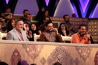 (ویدیو) بوسیدن دست کارگر توسط روحانی معروف در برنامه محفل شبکه سه