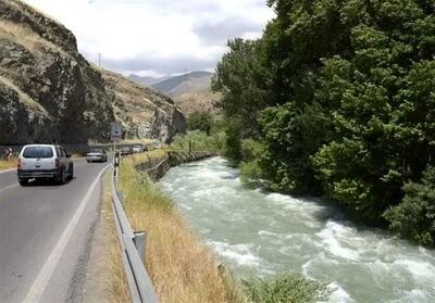 مسافران ۵ استان کشور از تردد در حاشیه رودخانه‌ها خودداری کنند