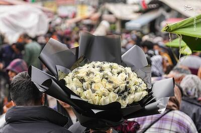 عکس/ بازار گل در آستانه بهار