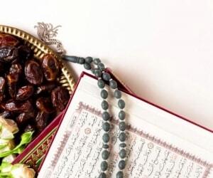 چرا روزه ماه رمضان را با خرما افطار میکنیم؟