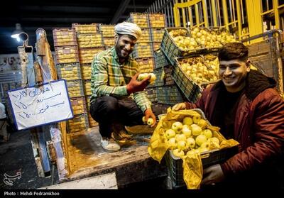 بازار میوه و تره بار اهواز در آستانه نوروز- عکس خبری تسنیم | Tasnim