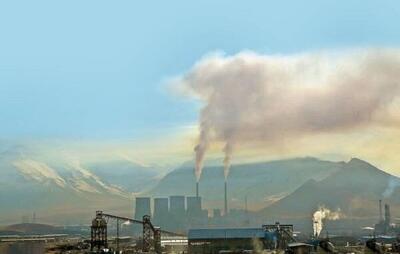 نماینده مجلس: روزانه ۸ میلیون لیتر مازوت در نیروگاه اصفهان سوزانده می‌شود / ۴۵۰ تن مواد آلاینده در فضا منتشر می‌شود