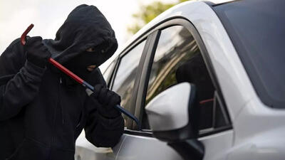 توصیه های پلیس آگاهی در خصوص سرقت داخل خودرو