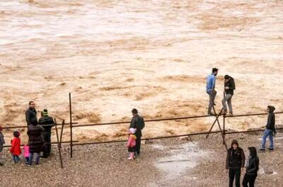 بارش‌های سیل‌آسا منجر به طغیان این رودخانه شد