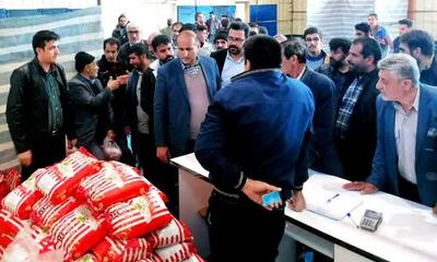 توزیع بیش از ۶۷ تن اقلام اساسی طرح تنظیم بازار در شهرستان فارسان