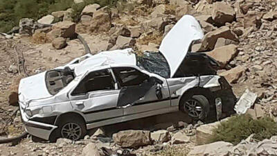 مرگ دردناک زن مسافر پس از سقوط خودرو به دره
