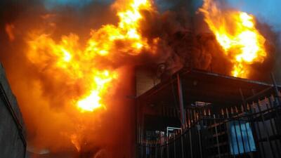 آتش‌سوزی گسترده یک انبار در تهران +فیلم | رویداد24