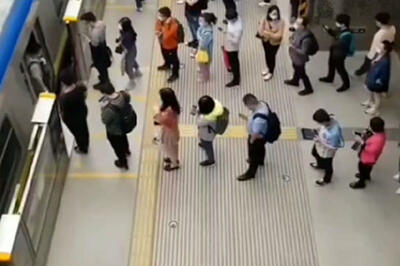 نظم جالب مردم چین برای سوار شدن به مترو
