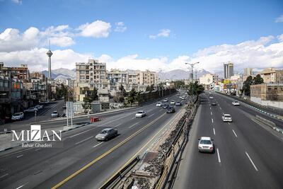 (تصاویر) خیابان‌های خلوت تهران در اولین روز بهار