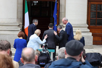 رمز و راز استعفای ناگهانی نخست‌وزیر ایرلند پس از سخنرانی طوفانی در کاخ سفید
