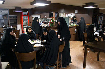 اقدام عجیب یک کافه در تهران که حسابی سر و صدا کرد