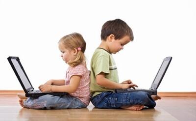 چه زمانی به کودک اجازه استفاده از اینترنت را بدهیم؟