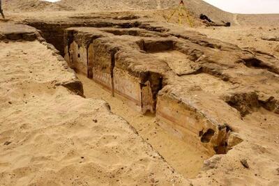 (تصاویر) کشف مقبرۀ ۴۳۰۰ ساله با نقاشی «گلّه‌ی الاغ‌ها»
