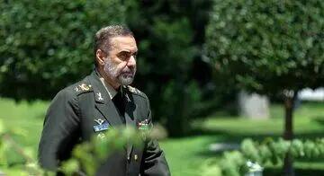 وزیر دفاع خبر داد: خودکفایی ایران در تولید بسیاری از تجهیزات نظامی