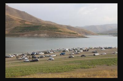 (ویدئو) اتراق مسافران در حاشیه دریاچه شهیونِ خوزستان با وجود هشدار