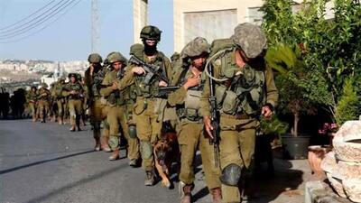 ارتش اسرائیل، آوارگان فلسطینی را برهنه از بیمارستان شفا بیرون کرد