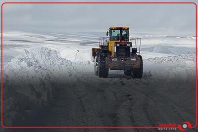 بارش شدید برف در مرز تمرچین شهرستان پیرانشهر ؛ آذربایجان غربی