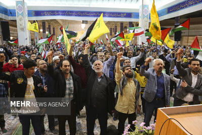 تجمع مردم قم در محکومیت جنایات جدید صهیونیست ها علیه مردم غزه