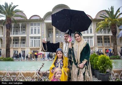 بارش باران بهاری در باغ ارم شیراز- عکس استانها تسنیم | Tasnim