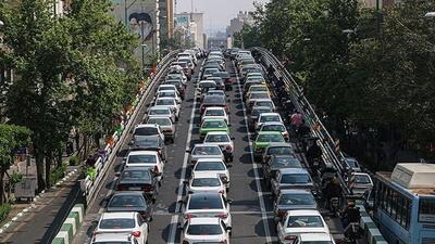 عقب‌نشینی شهرداری از جمع‌آوری پل ۵۰ ساله تهران