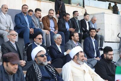 برگزاری محفل قرآنی امام حسنی‌ها در ورزشگاه آزادی با حضور کیومرث هاشمی
