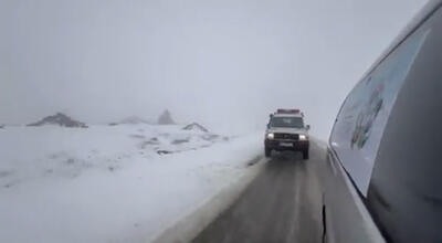 برف‌ وکولاک در جاده تکاب - شاهین‌دژ