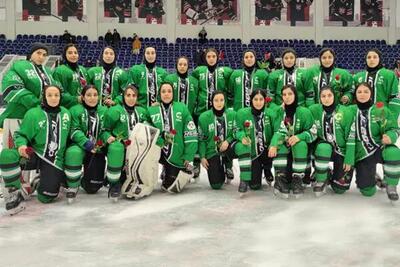 برد ارزشمند تیم هاکی روی یخ دختران ایران مقابل هند