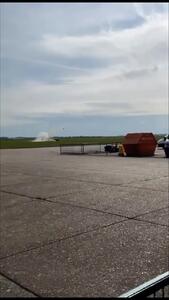 سقوط هواپیمای سبک در فرودگاه موزه جنگ امپریال داکسفورد
