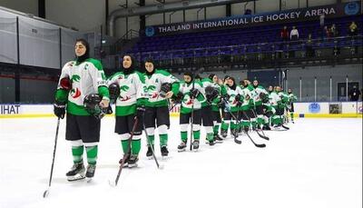 تیم هاکی روی یخ دختران ایران فینالیست شد
