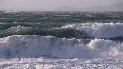 هواشناسی: دریای خزر امروز و فردا مواج و متلاطم است