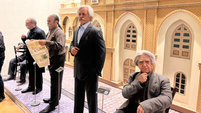 از دیدن این موزه در تهران غافل نشوید / سلفی به یاد مادنی با سلبریتی های ایران در یک موزه