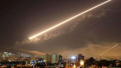 دومین حمله جنگنده‌های اسرائیل به دمشق/پدافند سوریه فعال شد