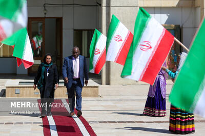 تصاویر: دهمین رویداد تکریم پرچم جمهوری اسلامی ایران