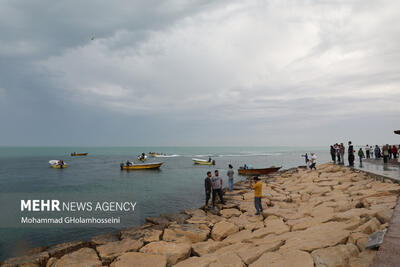 امکانات و تفریحات ساحلی در بوشهر تقویت می‌شود/ ایجاد کمپ غواصی