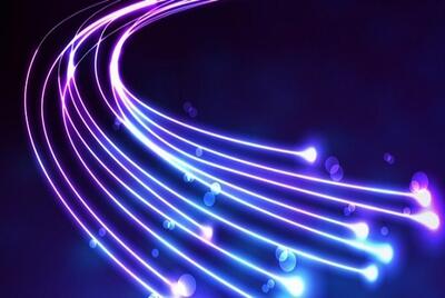 دانشمندان رکورد سرعت فیبر نوری را شکستند/ ۳۰۱ ترابیت در ثانیه!