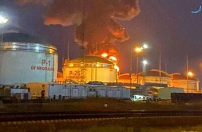 انفجار در پالایشگاه نفت شرکت انرژی روسیه؛ هواپیماهای بدون سرنشین دیده شده اند
