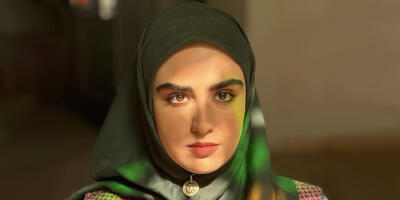 هانیه غلامی با این تصاویر خیره‌کننده ثابت کرد که خوشگل‌ترین ابروها را بین بازیگران ایرانی دارد! - چی بپوشم