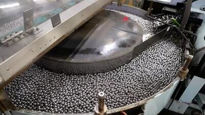 (ویدئو) فرآیند تولید انبوه یاتاقان بلبرینگ در ژاپن